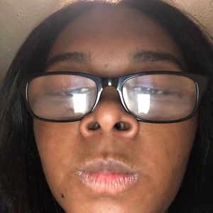 Meet your Posher, Destiny